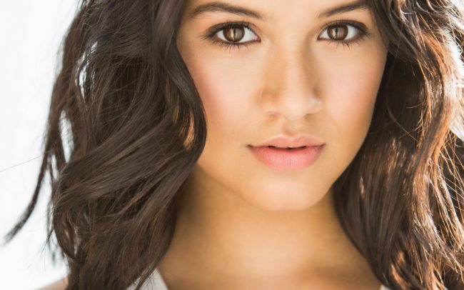Beautiful Brown Eyed Woman Headshot my one of LA's best Michael Roud Photography